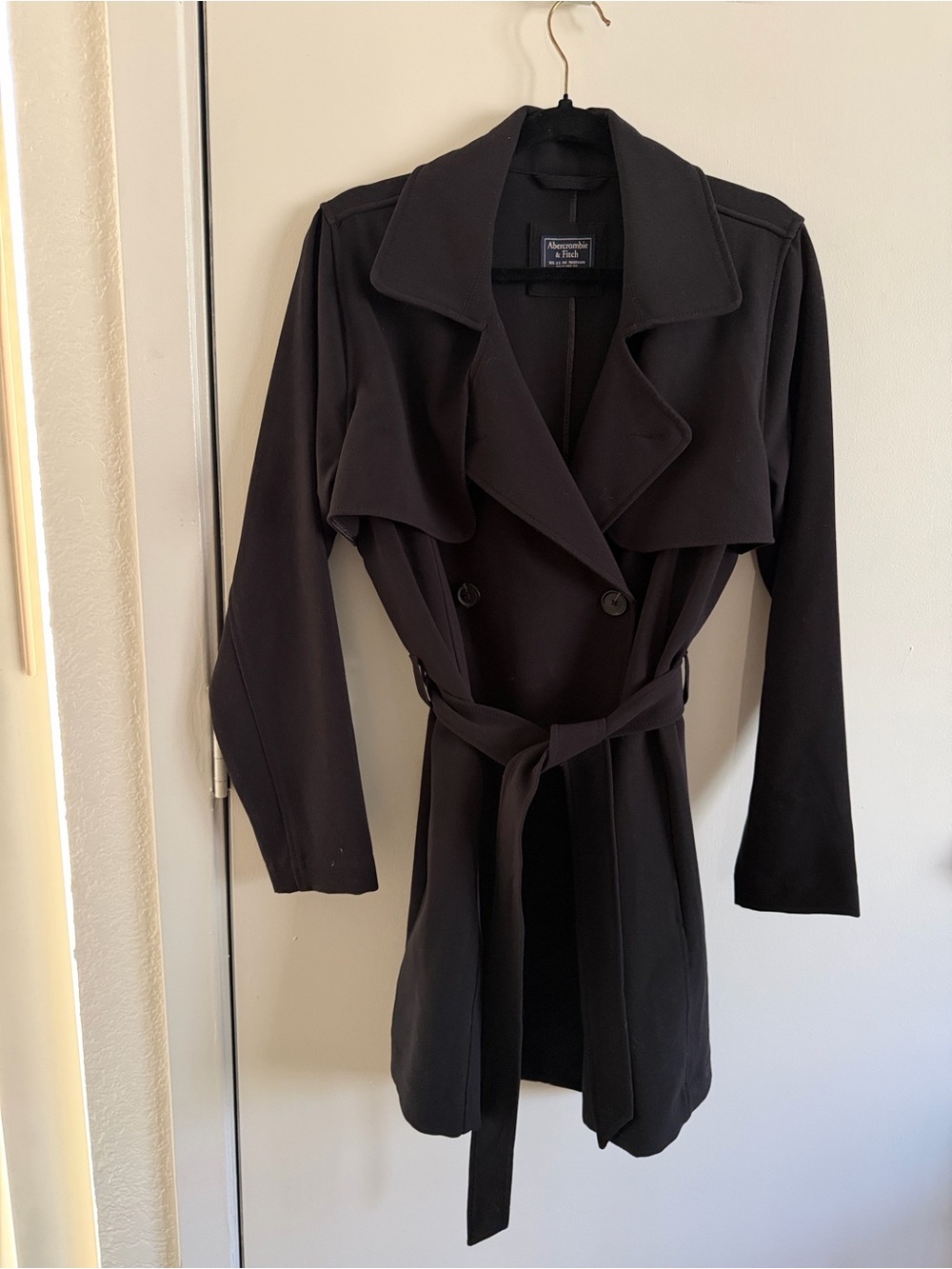 Abercrombie & Fitch Black Double-Breasted Trench with Belt